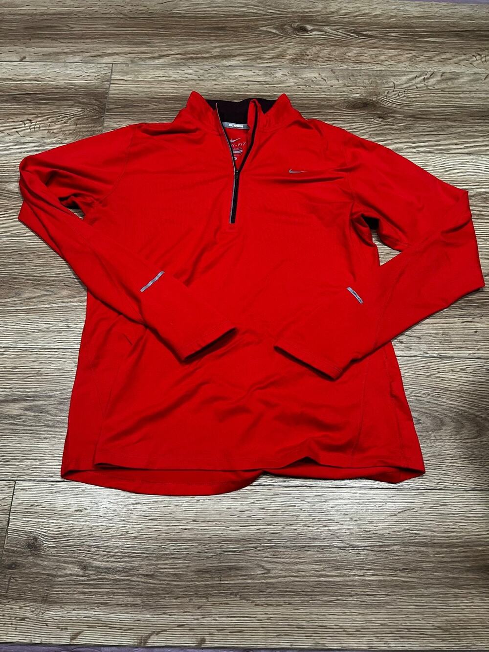 Nike Mens Running Half Zip Pullover Size Large Red Dri-Fit Reflective (A00)